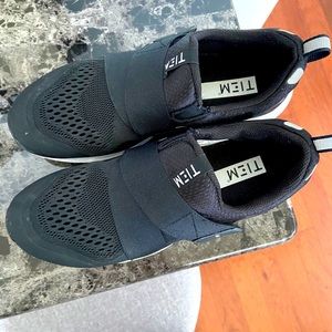 TIEM Spin Shoes with SPD clips installed